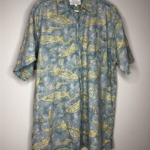 Columbia Vintage Fish Pattern Size Large